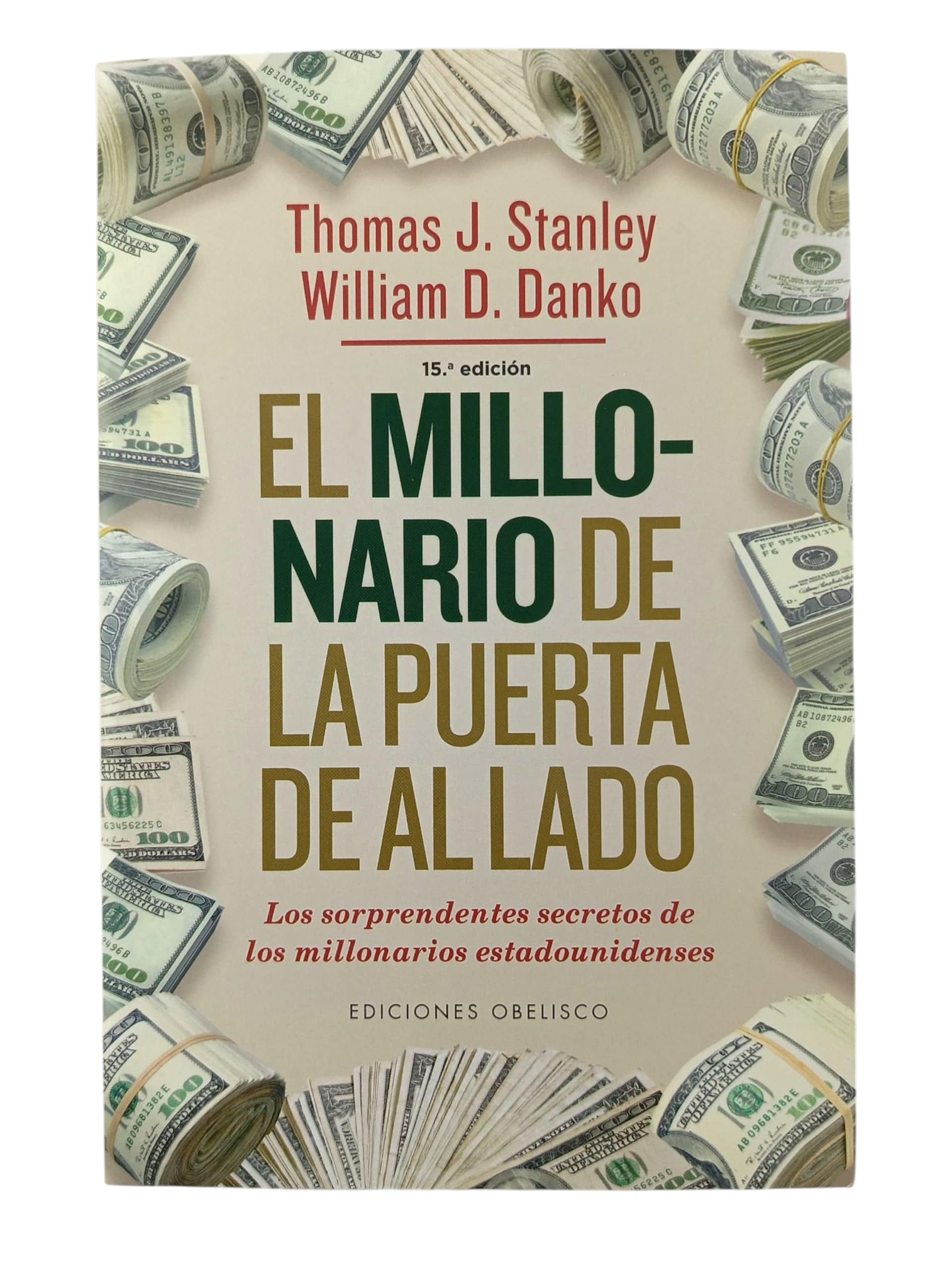 Cubierta original del libro El millonario de la puerta de al lado: reseña, ideas clave y análisis MTE